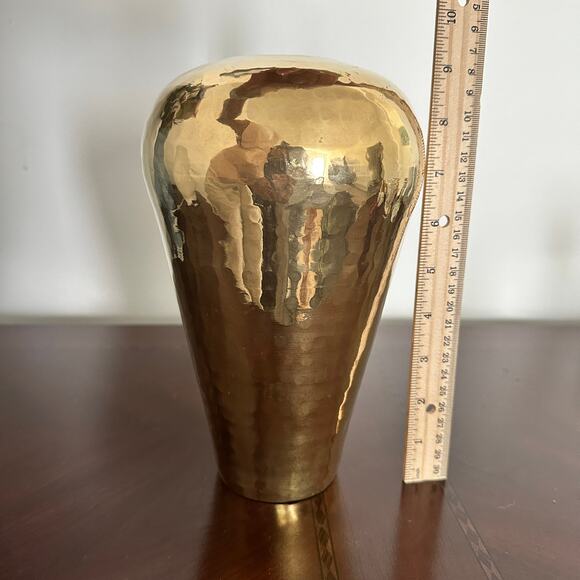 Vintage Hammered Brass Vase 9" Made in India Boho Home Decor Retro Flower‎ Vase - Picture 4 of 5